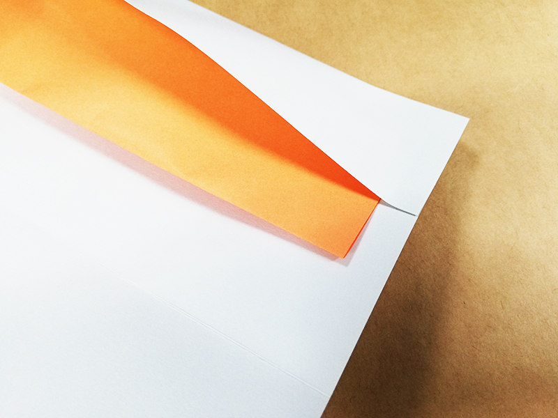 ストレート貼りのマスクケース