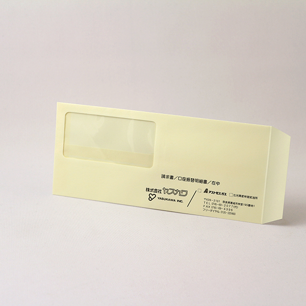 ヤスカワ様長4窓付ハーフトーンカラー・ウスクリーム