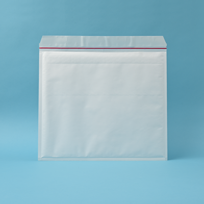 クッション封筒 B4横 ホワイト(白)
幅 x 天地：400 x 340mm
米坪：100g/m2