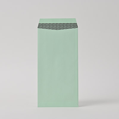 長3 ヨミニクイECグリーン 80 スミ貼 (〒枠付き)
幅 x 天地：120 x 235mm
米坪：80g/m2